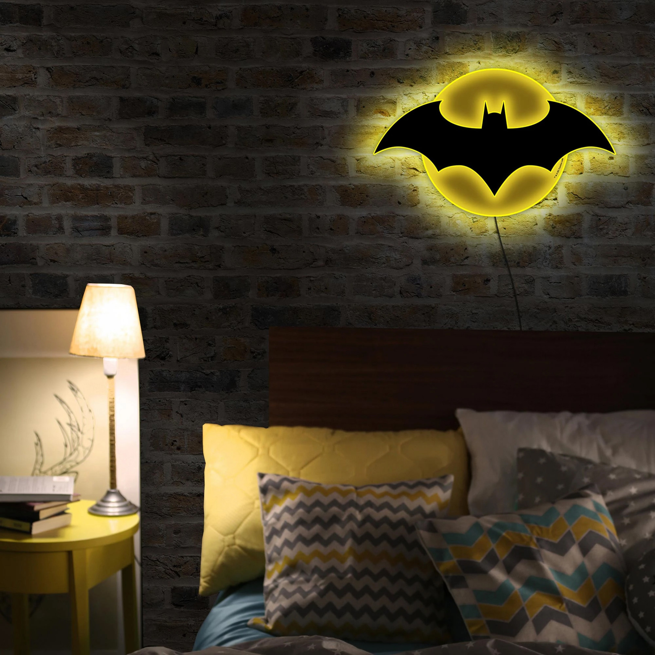 Batman Symbol Illuminated Table Lamp Or Mountable Wall Art With Dimmer